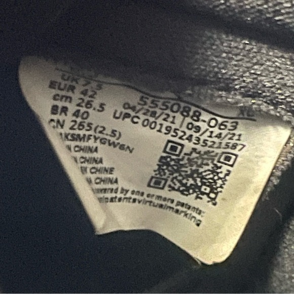 Jordan 1 Retro High OG Patent Bred size 8.5 men - Picture 11 of 16